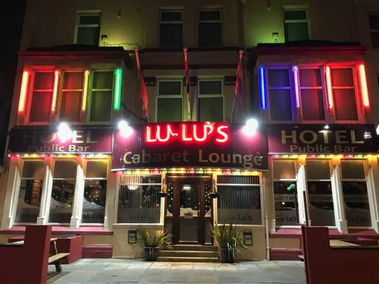 Lu Lus Cabaret Lounge