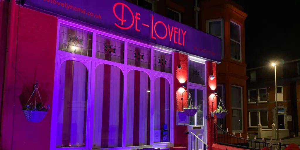 Delovely hotel